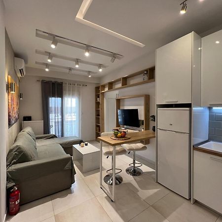 P Deluxe Suites 7 سالونيك المظهر الخارجي الصورة